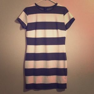 Forever 21 t-shirt dress